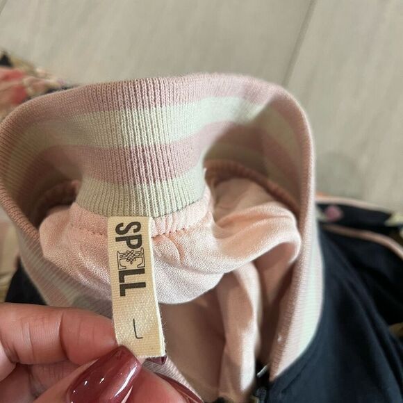 Spell & The Gypsy Collective's Blue Skies black bomber jacket - Size L - Picture 7 of 15